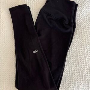 ALO Yoga Classic Black Leggings